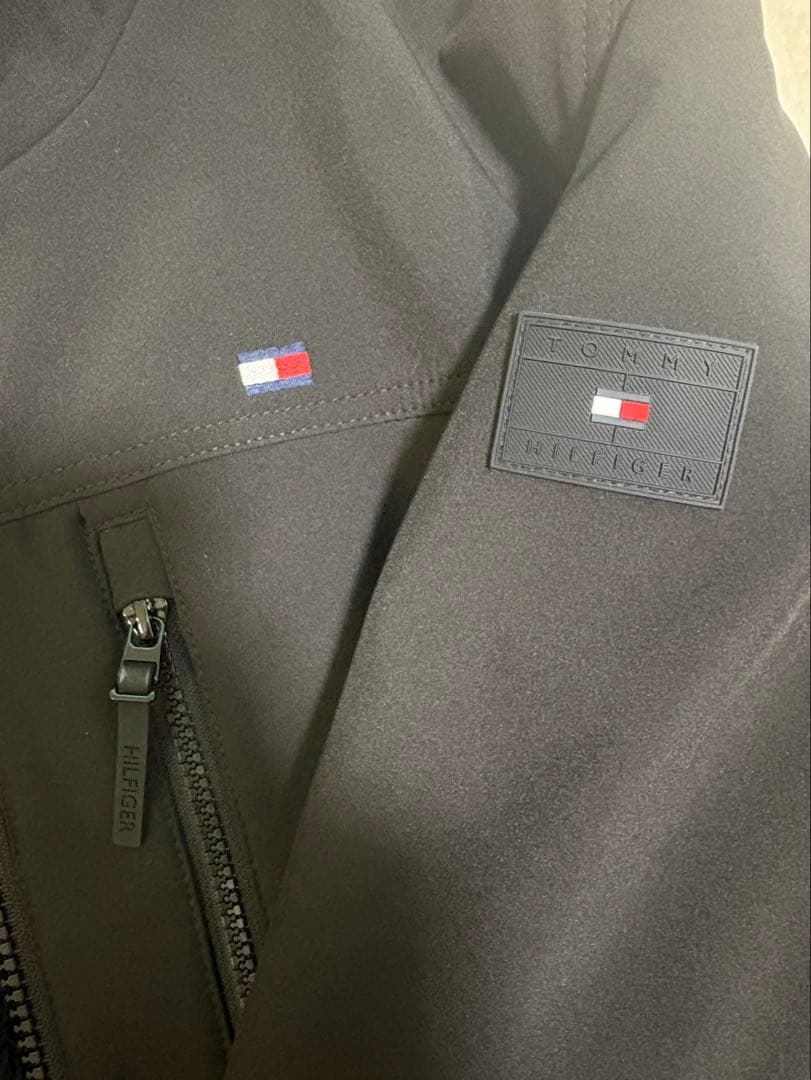   フード付きジャケット ブラック