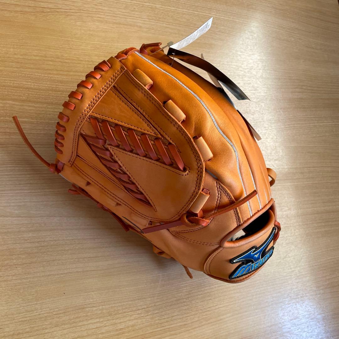 【新品・送料込】ミズノ　少年軟式野球グラブ ［左投げ・投手用 ］石川選手モデル