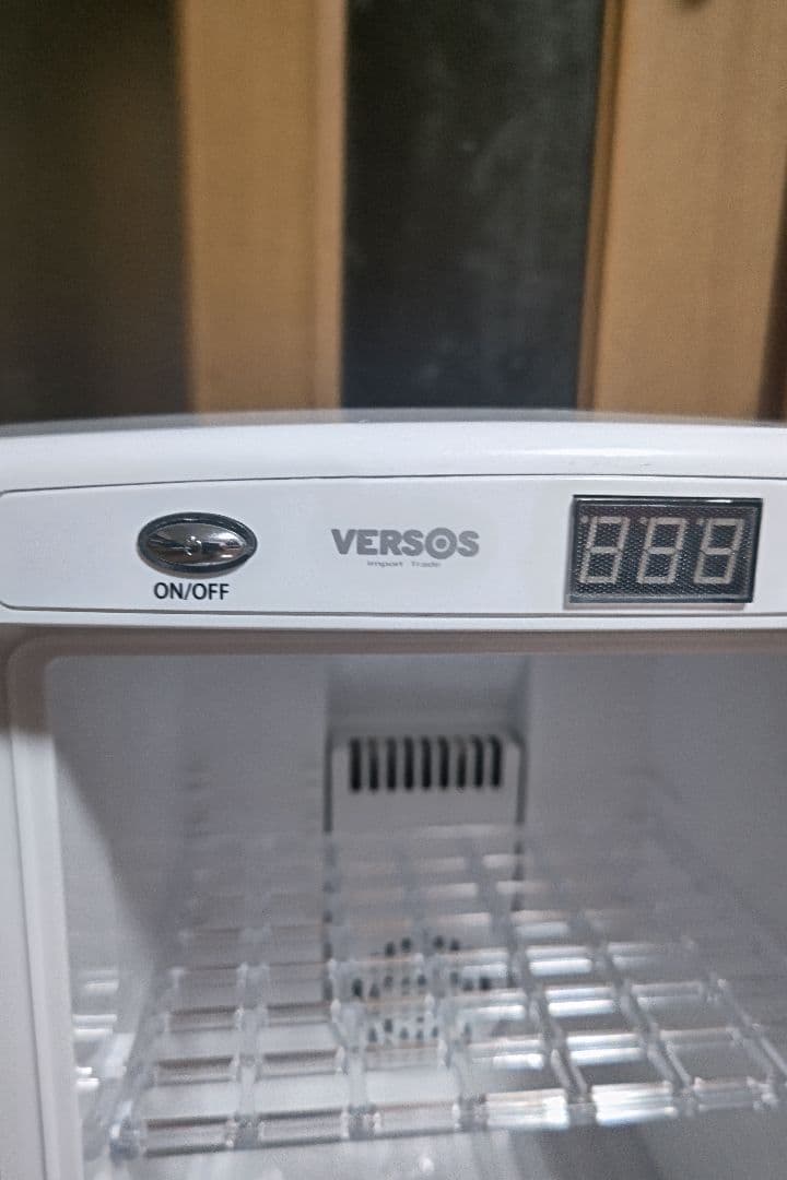 VERSOS 小型 冷温庫 25L VS-404WH ポータブル冷蔵庫