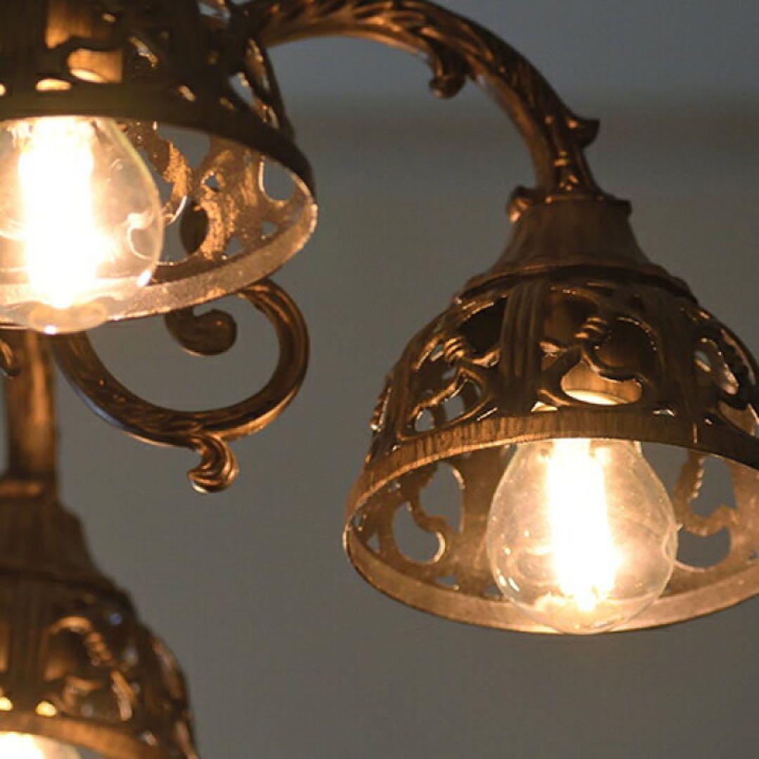 ジョグジャ　Jogjakarta ５灯シャンデリア残1点