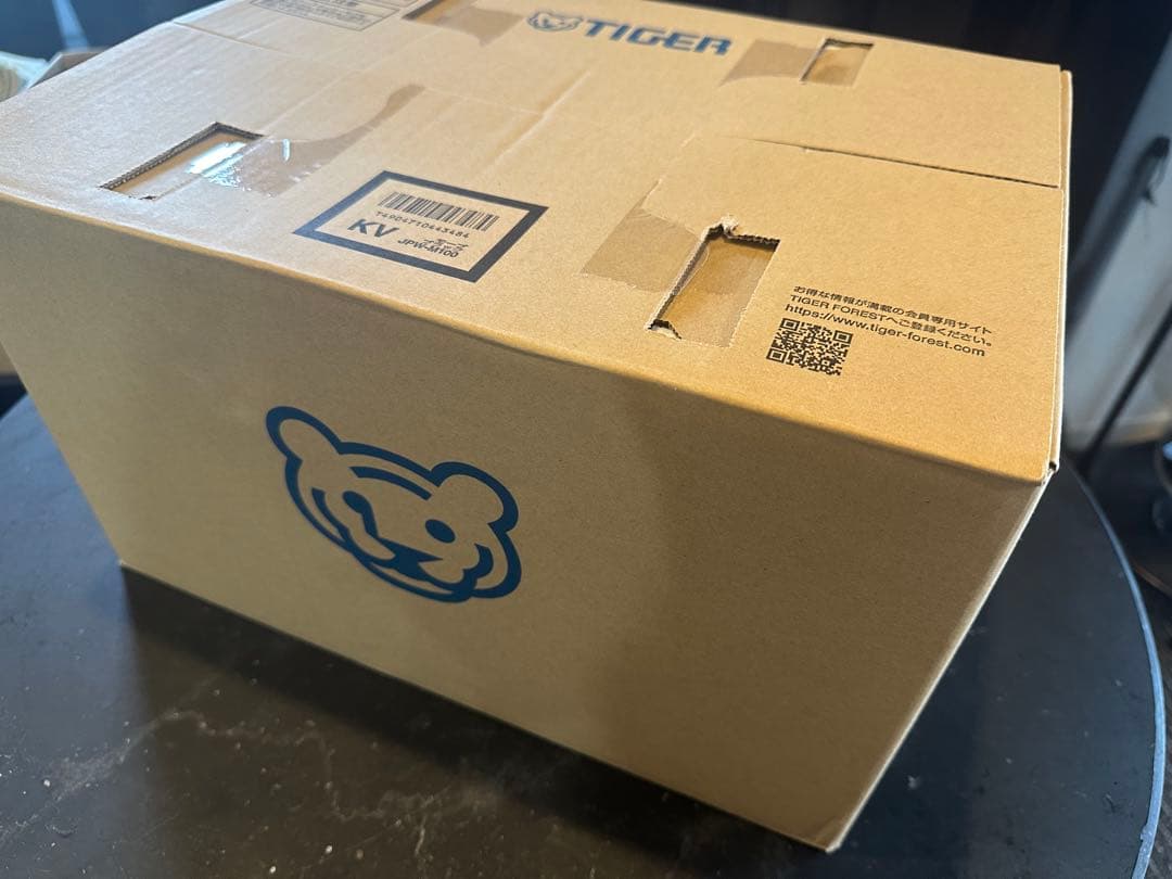 専用＾＾TIGER JPW-M100 KV 5.5合炊飯器♡