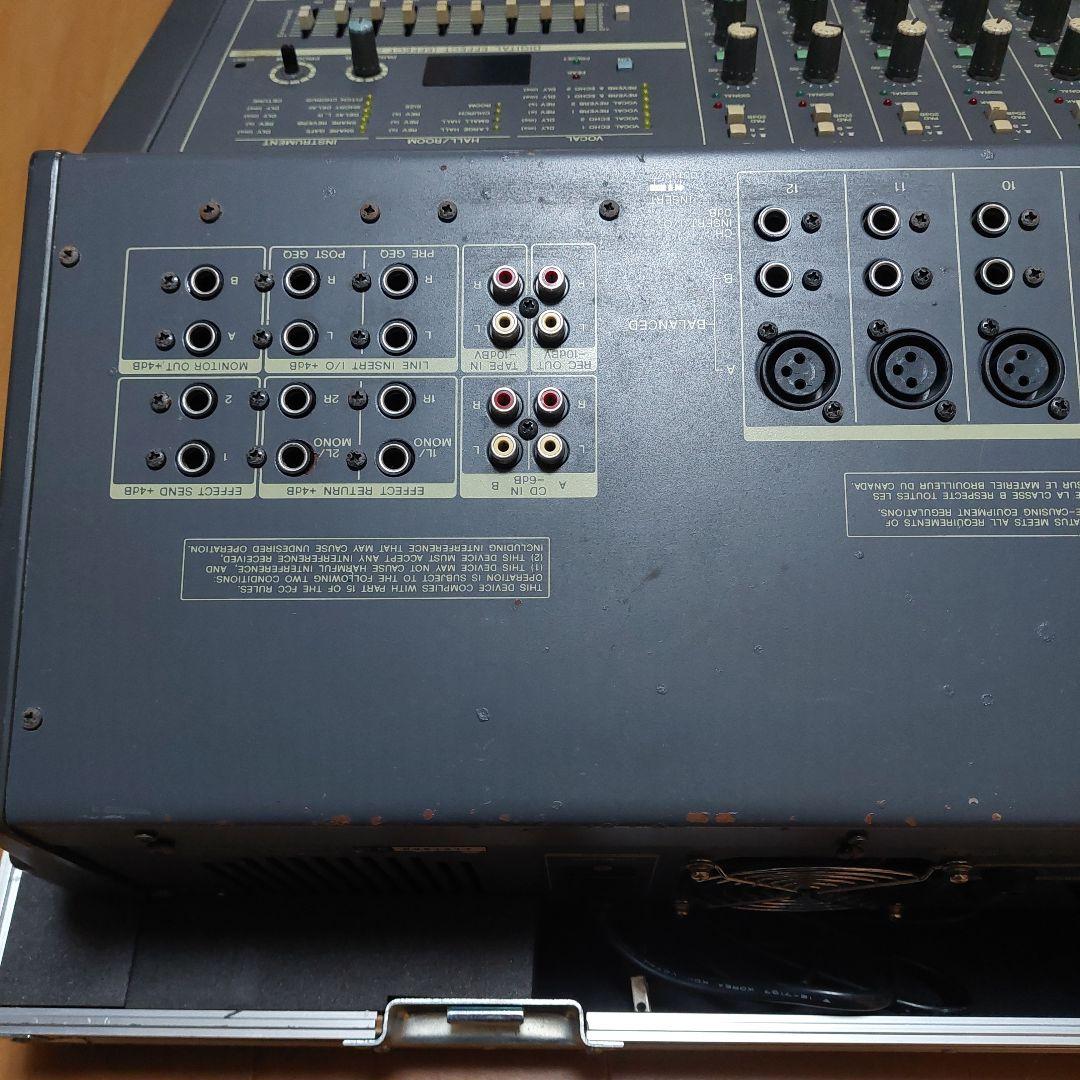 ヤマハ 高性能パワードミキサー EMX3500