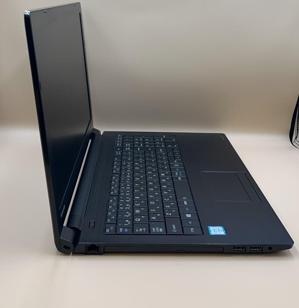 TOSHIBA dynabook B65 15.6インチ ノートパソコン