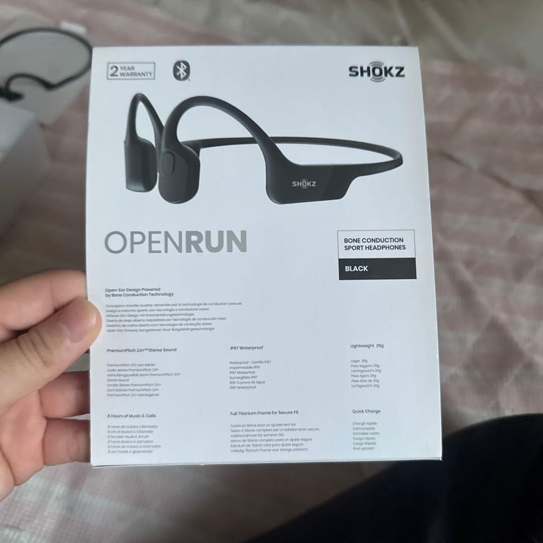 SHOKZ OPENRUN 骨伝導スポーツヘッドフォン