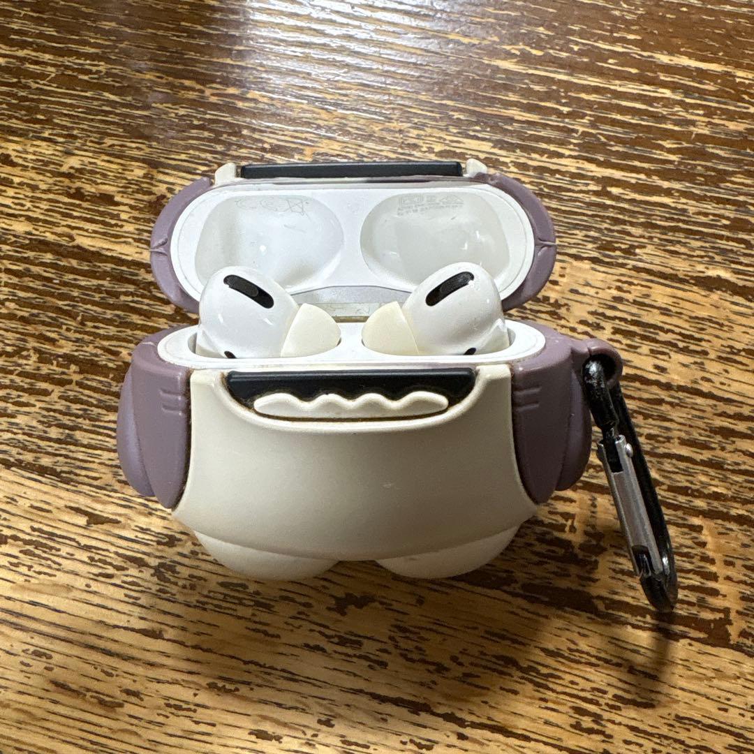AirPods pro 本体 キャラクターケース付き