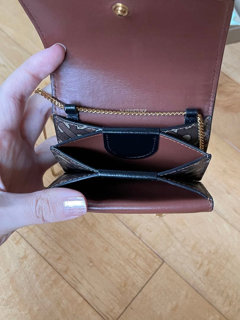 Burberry バーバリー　チェーンウォレット　カードケース　ミニ財布