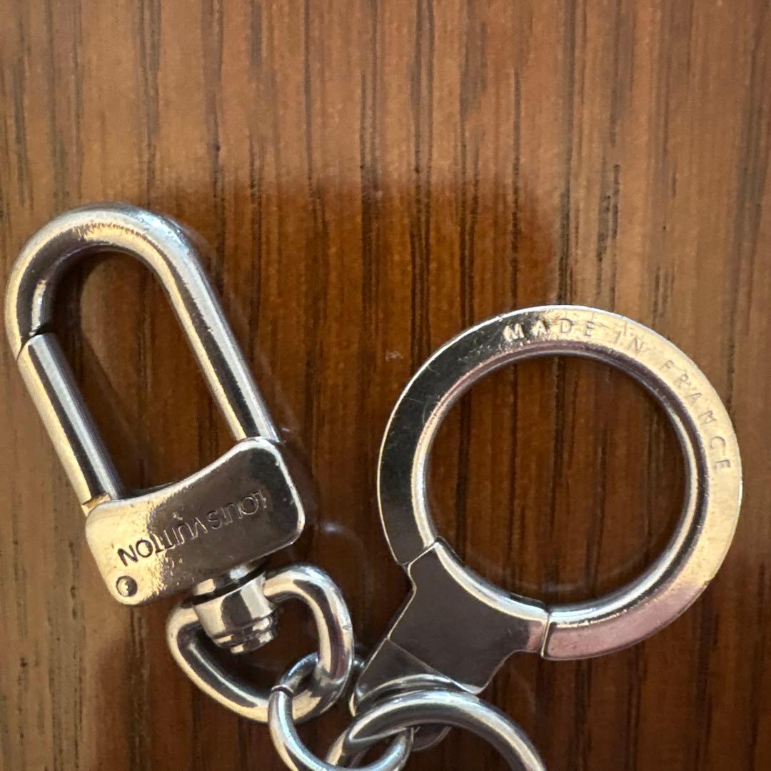 Louis Vuitton ブラックレザーキーホルダー