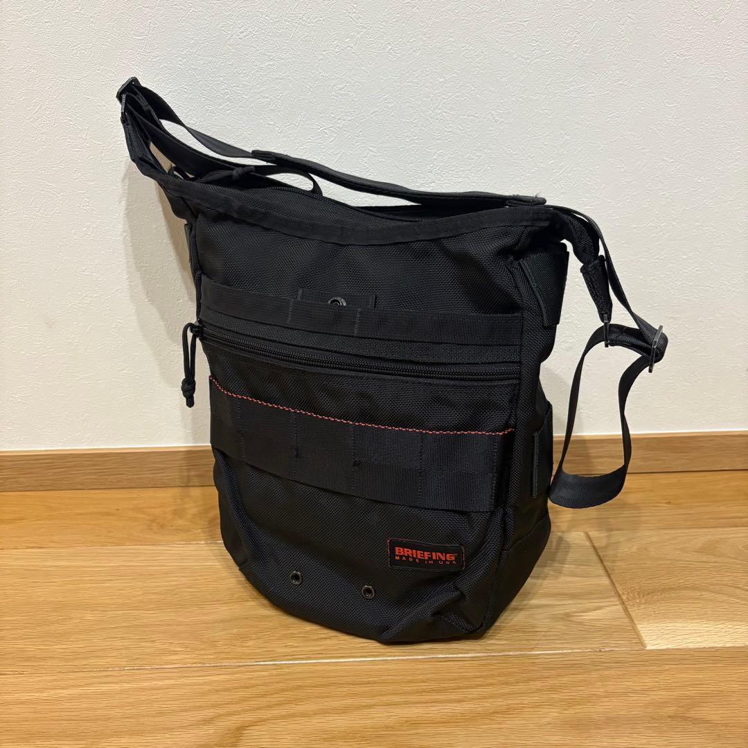 美品　BRIEFING ブリーフィング　デイトリッパー　S ショルダーバック