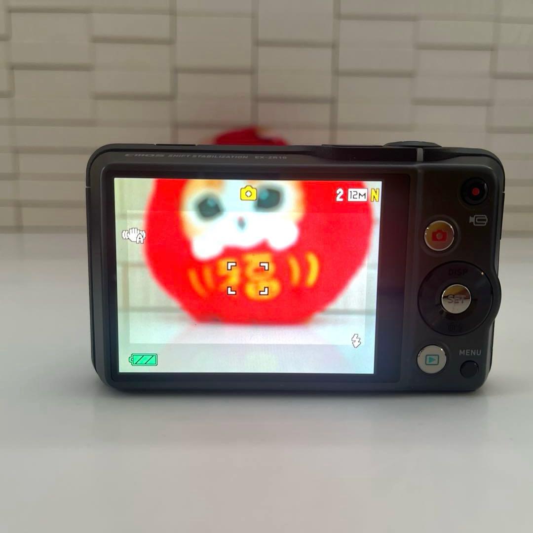 CASIO カシオ コンパクトデジタルカメラ EXILIM EX-ZR10