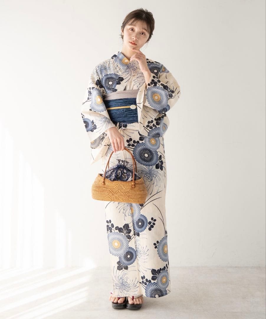 最終価格⭐️新品未使用未開封品　 ゆかた館グレース　人気浴衣M 5点セット下駄変更