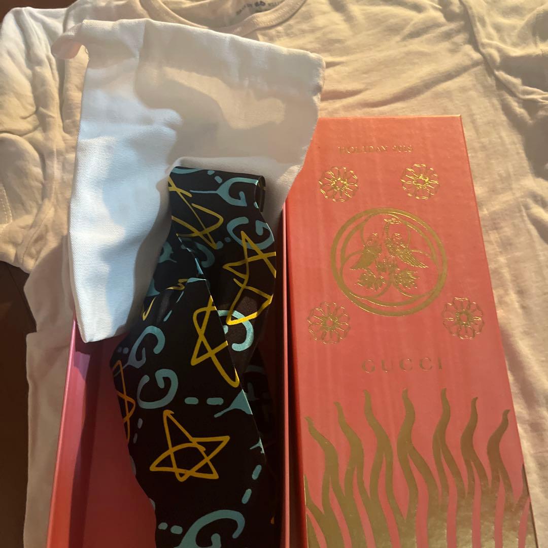 GUCCI 幾何学模様 ヘアバンド