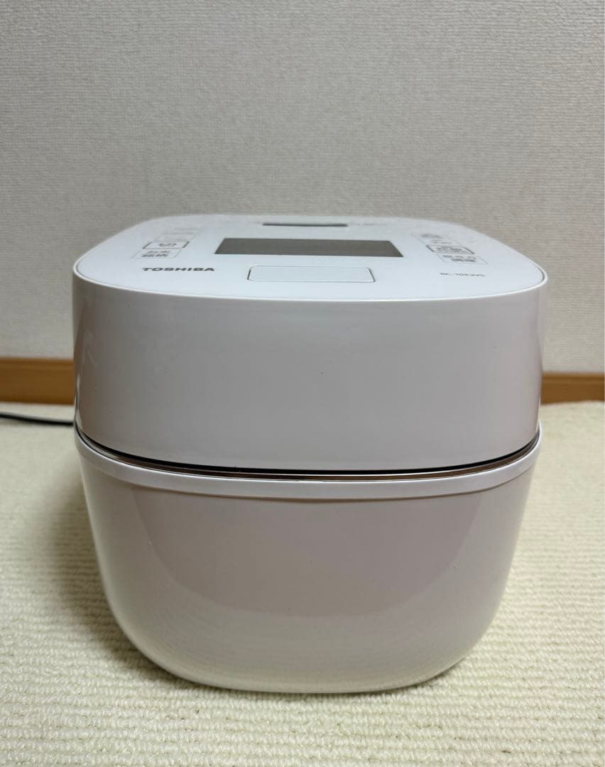 【2023年製】炊飯器 RC-10E2VS ホワイト 動作保証