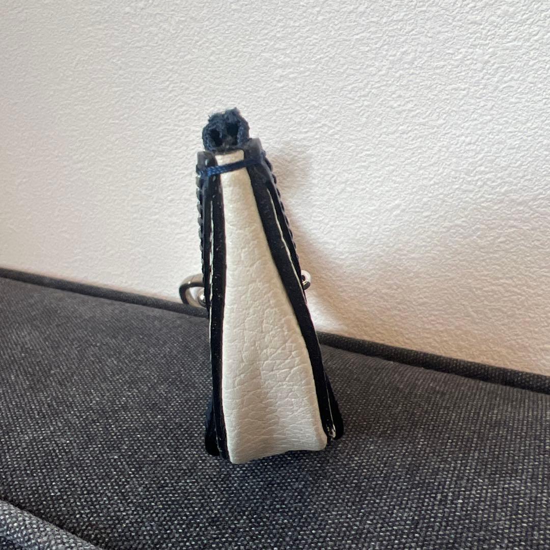 OHGAオーガ　くじらチャーム　ケース