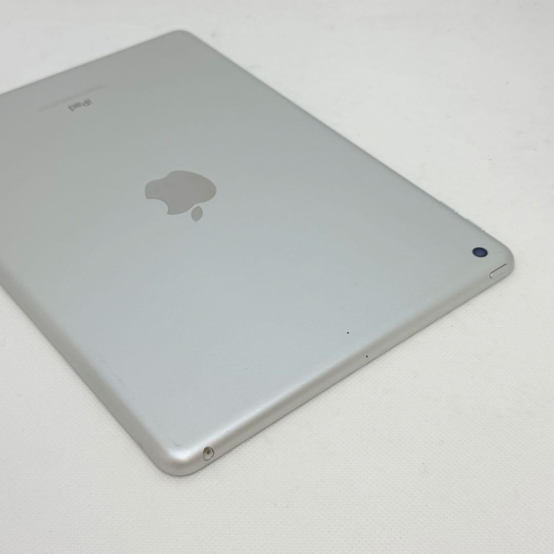 【良品】iPad 第5世代 32GB シルバー Wi-Fiモデル