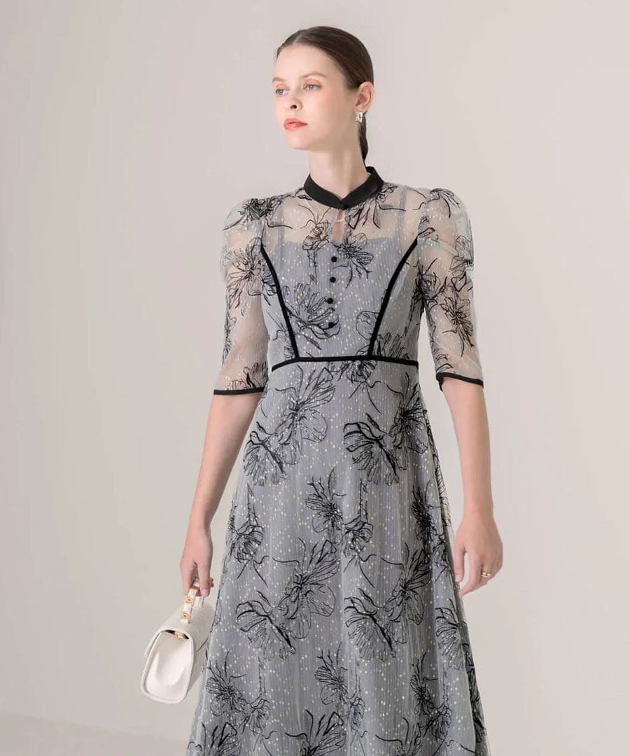 【美品】Leja パイピングハイネック花柄ラメレースワンピースドレス