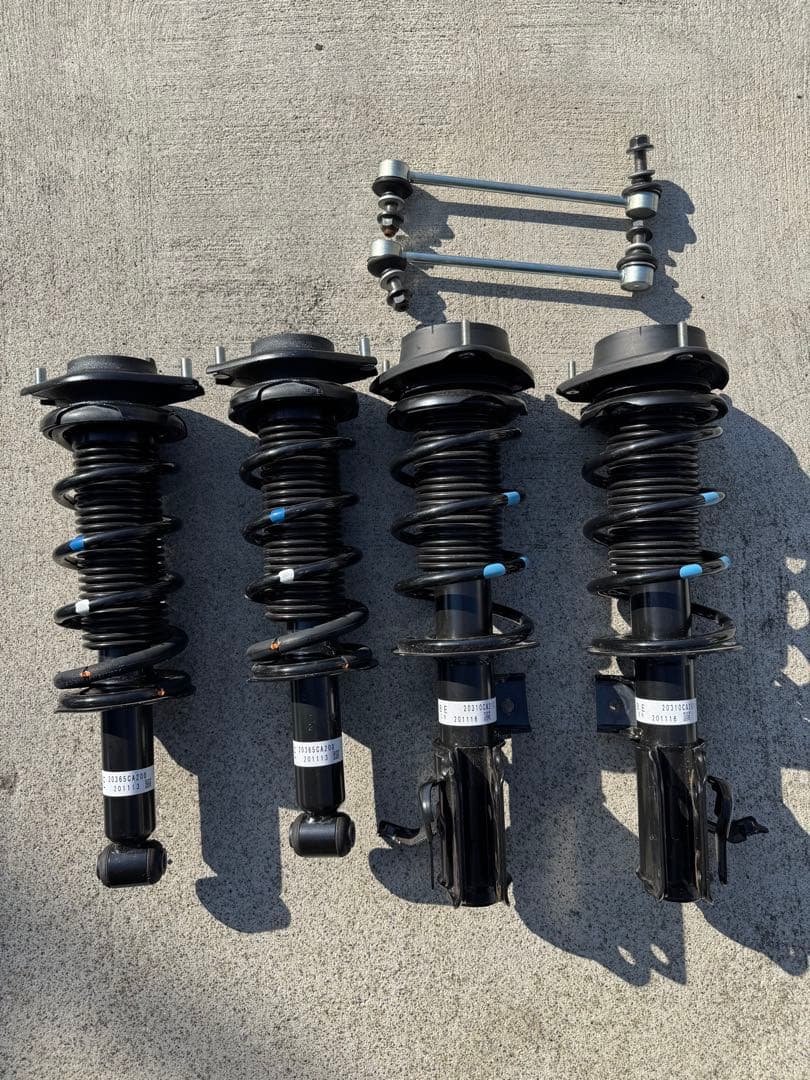 86後期純正サスペンション　4点セット
