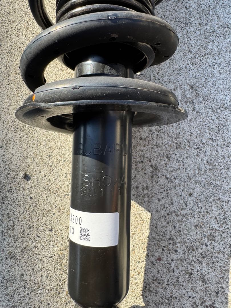 86後期純正サスペンション　4点セット