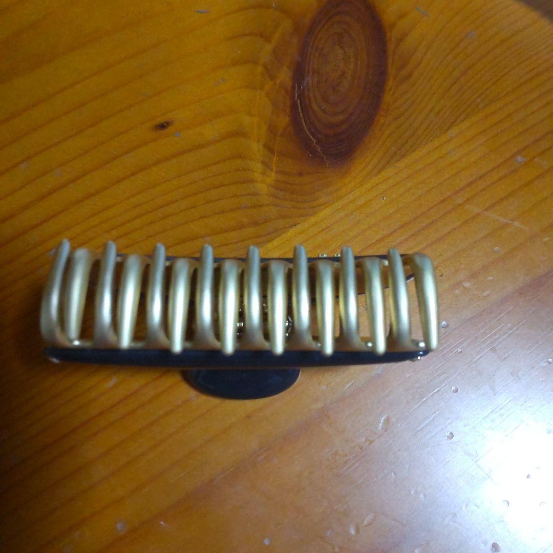 F　acca アッカ　ヘアクリップ【未使用に近い】