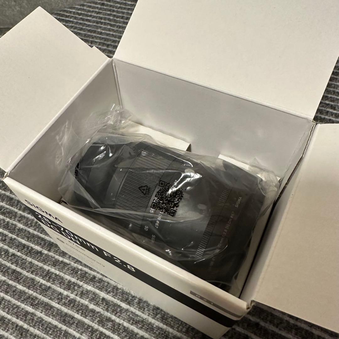 未使用級　SIGMA 28-70mm F2.8 DG DN レンズ