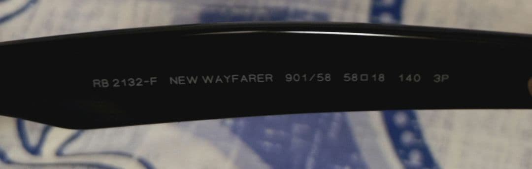 Ray-Ban　レイバン　サングラス　RB2132F ケース付き　箱無し