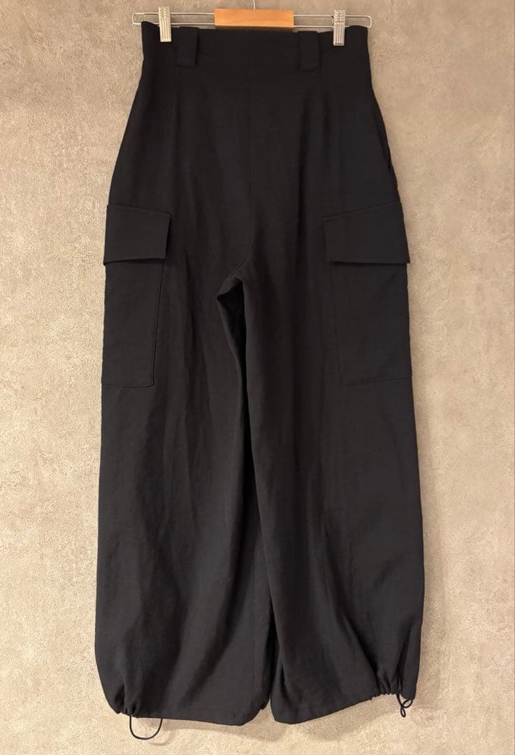 カレンソロジー　シェルタリングミリタリーパンツ　ブラック　38　美品
