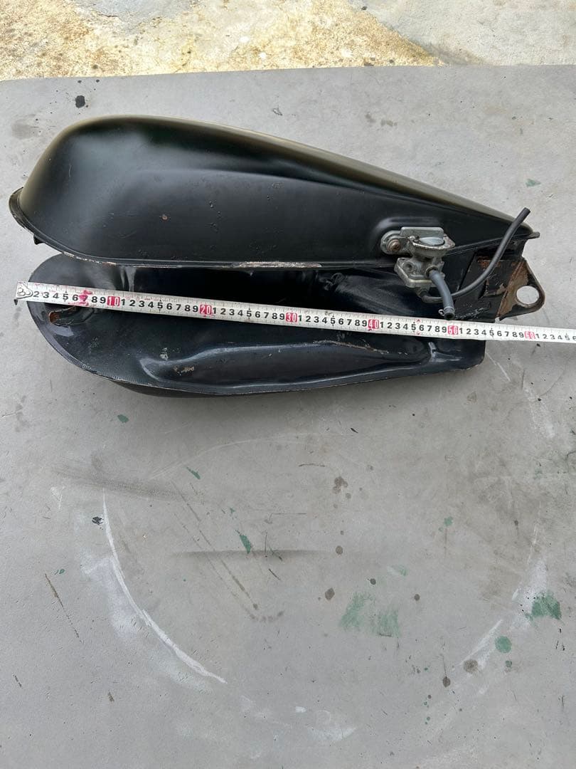 ブラックバイクタンク 鍵付き