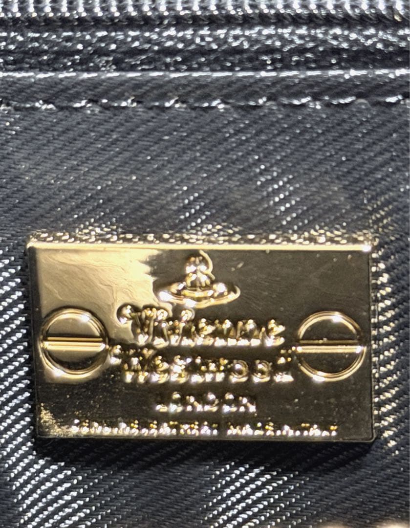 【新品未使用】Vivienne Westwood 長財布 ブラック 大人気