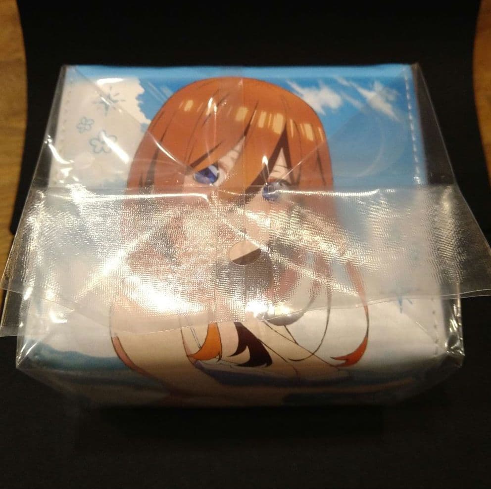 五等分の花嫁　中野三玖　水着　合皮　カードケース　匿名配送　新品未使用　ケース