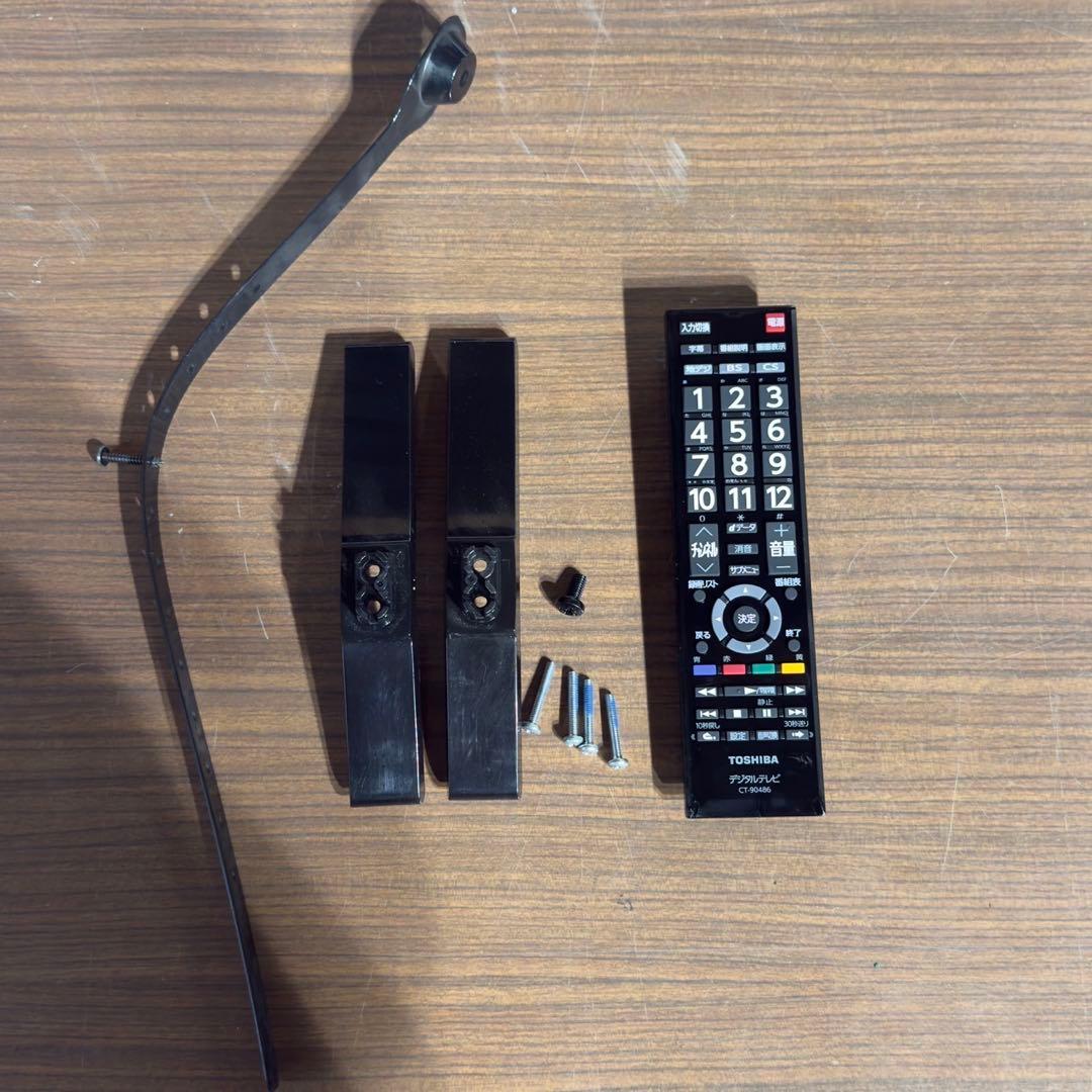 TOSHIBA 2023年製　32S24 液晶テレビ 32インチ