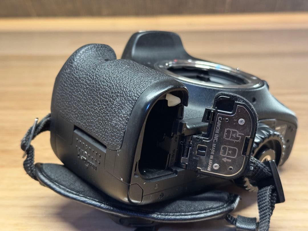 Canon EOS 7D デジタル一眼レフカメラ 本体