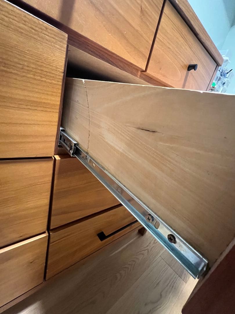 ロー チェスト ウォルナット　幅120 高さ94 奥行45