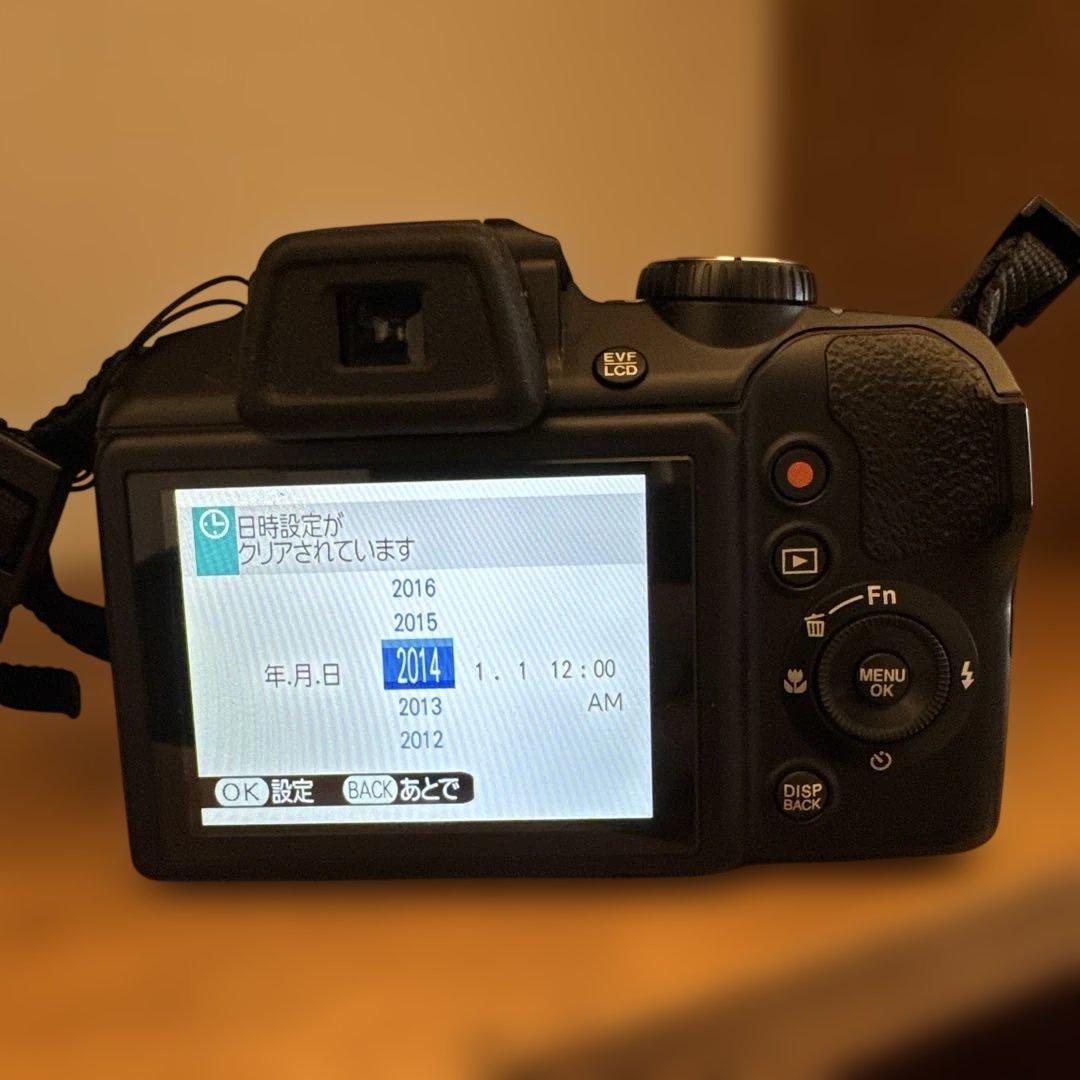 デジタルカメラ Fujifilm FINEPIX S9200