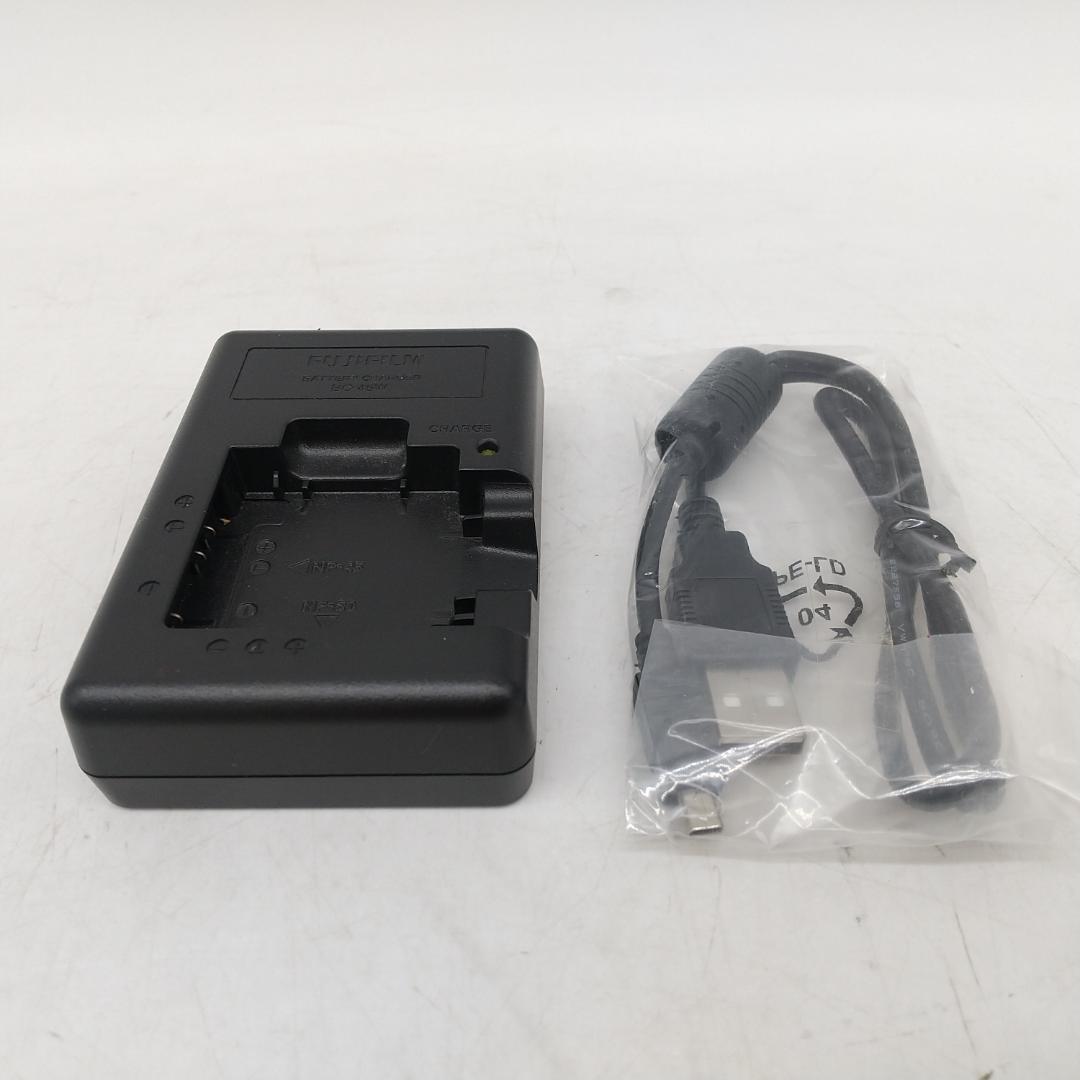 2984番 富士フィルム FUJIFILM FinePix Z800 EXR