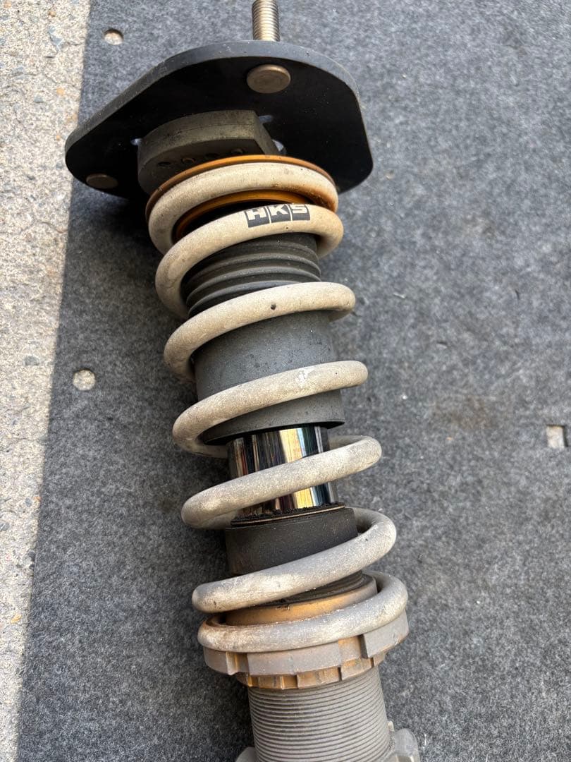 30プリウスHKS車高調ハイパーMAX スタイルX