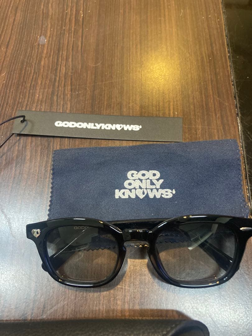 お値下げ。GOD ONLY KNOWS サングラス