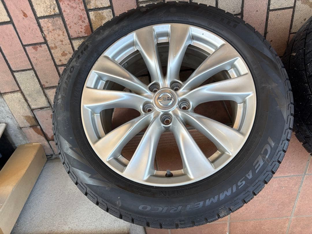 yukitto　日産フーガ　スタッドレスタイヤ