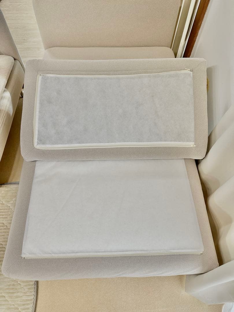 【送料込】IKEA ソーデルハムン 寝椅子 アームレスト付　ライトベージュ