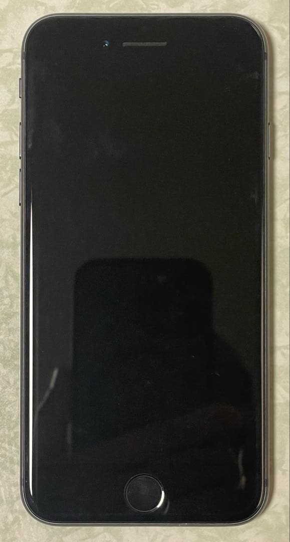 Apple iPhone8 64GB スペースグレイ本体 バッテリー84%