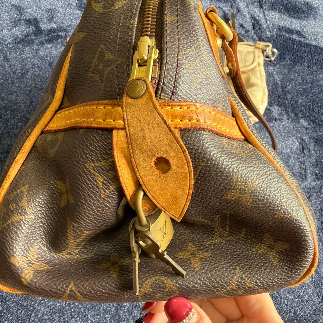 ルイヴィトン　ショルダーバッグ