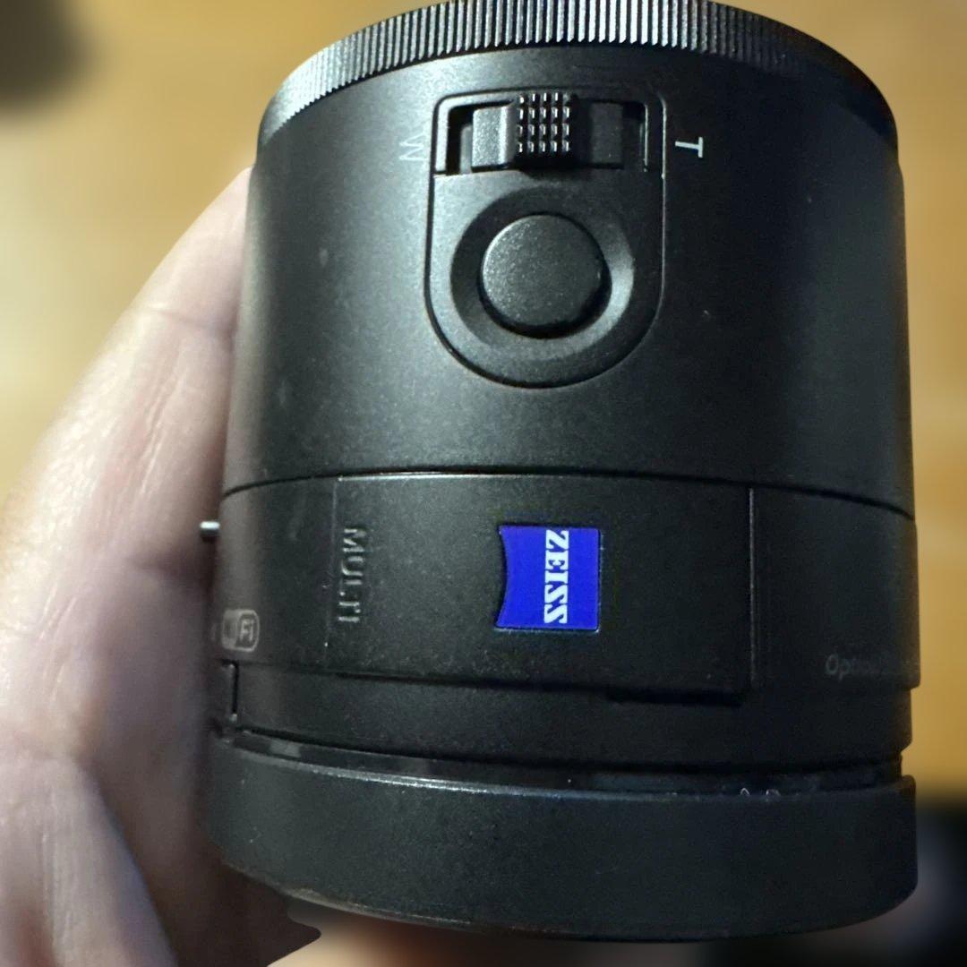 Carl Zeiss Vario-Tessar レンズ DSC-QX100