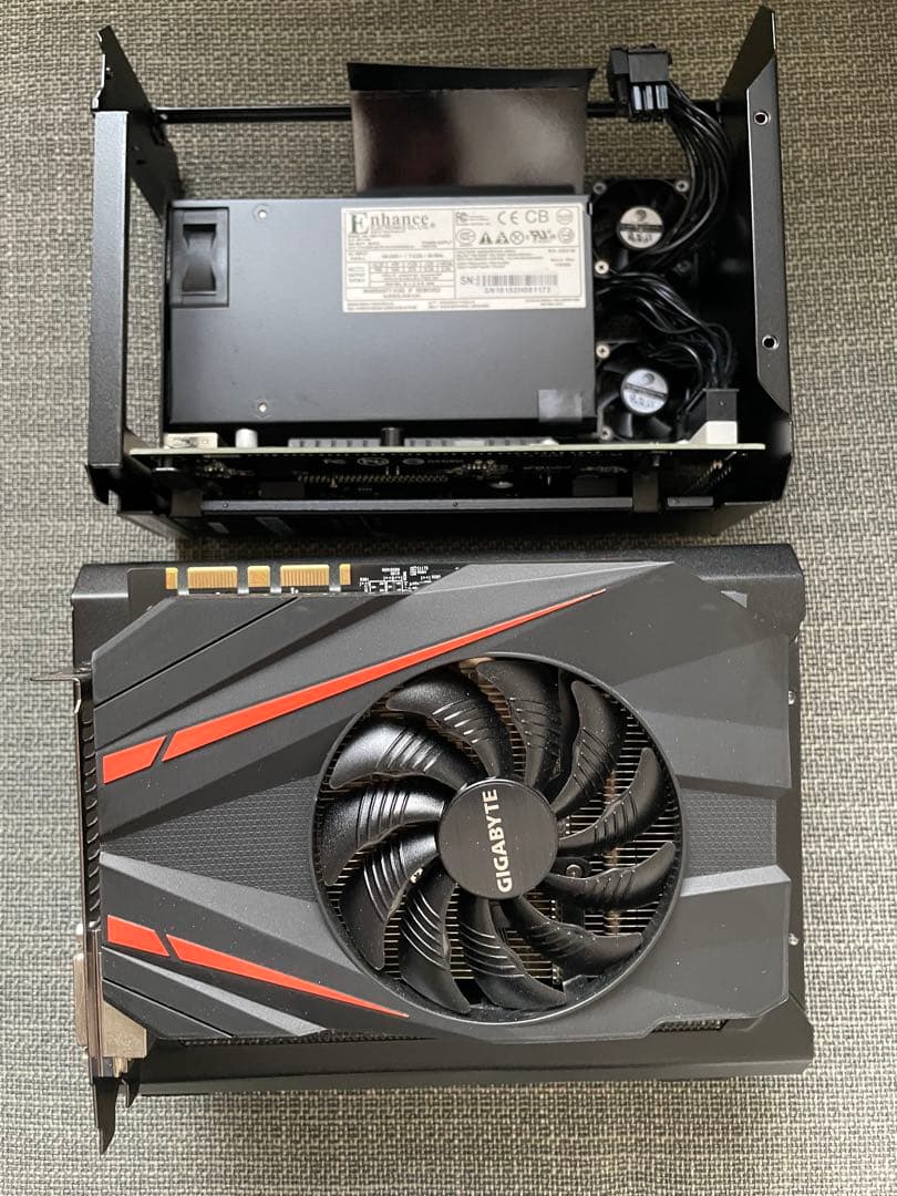 グラフィックボード・グラボ・ビデオカード AORUS GTX 1070 Gaming Box eGPU