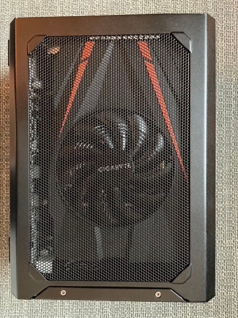 グラフィックボード・グラボ・ビデオカード AORUS GTX 1070 Gaming Box eGPU