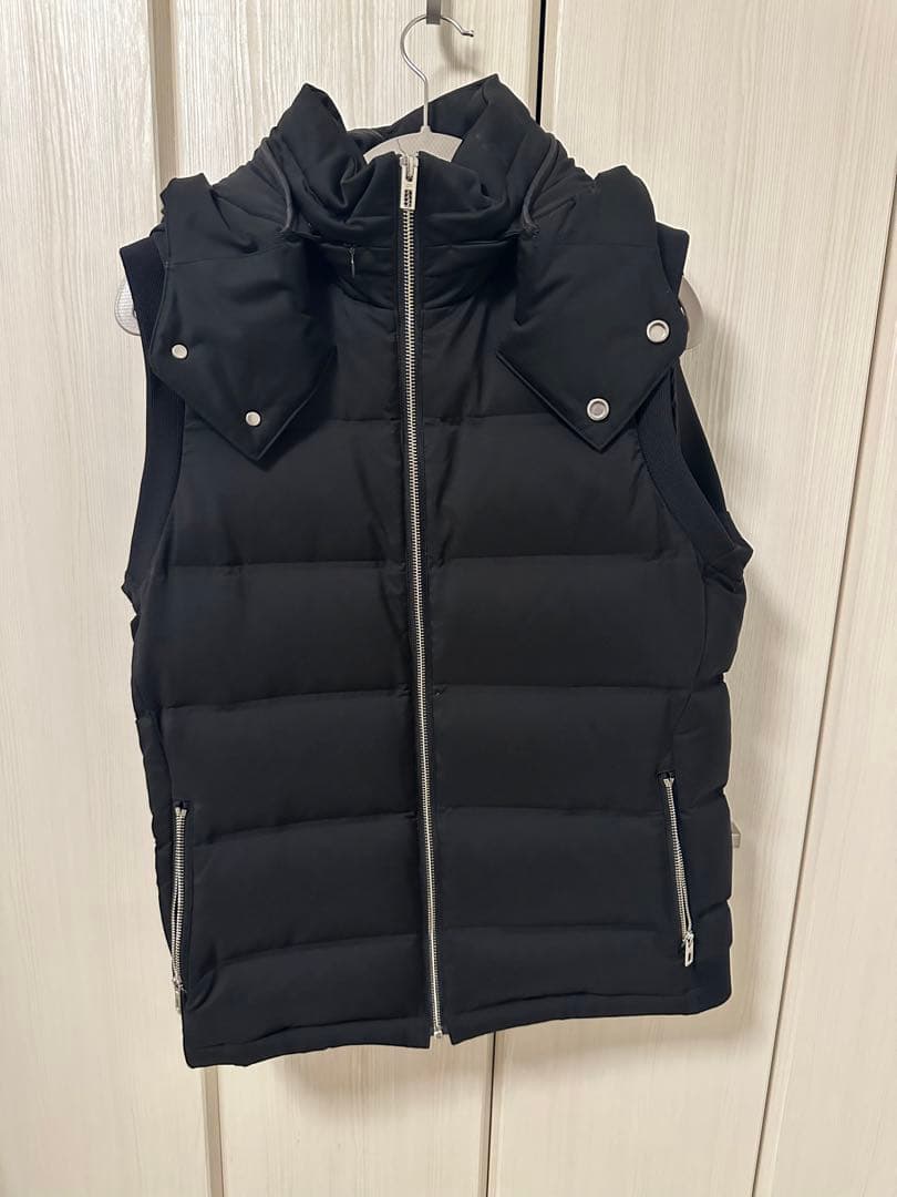   ダウンベスト 黒