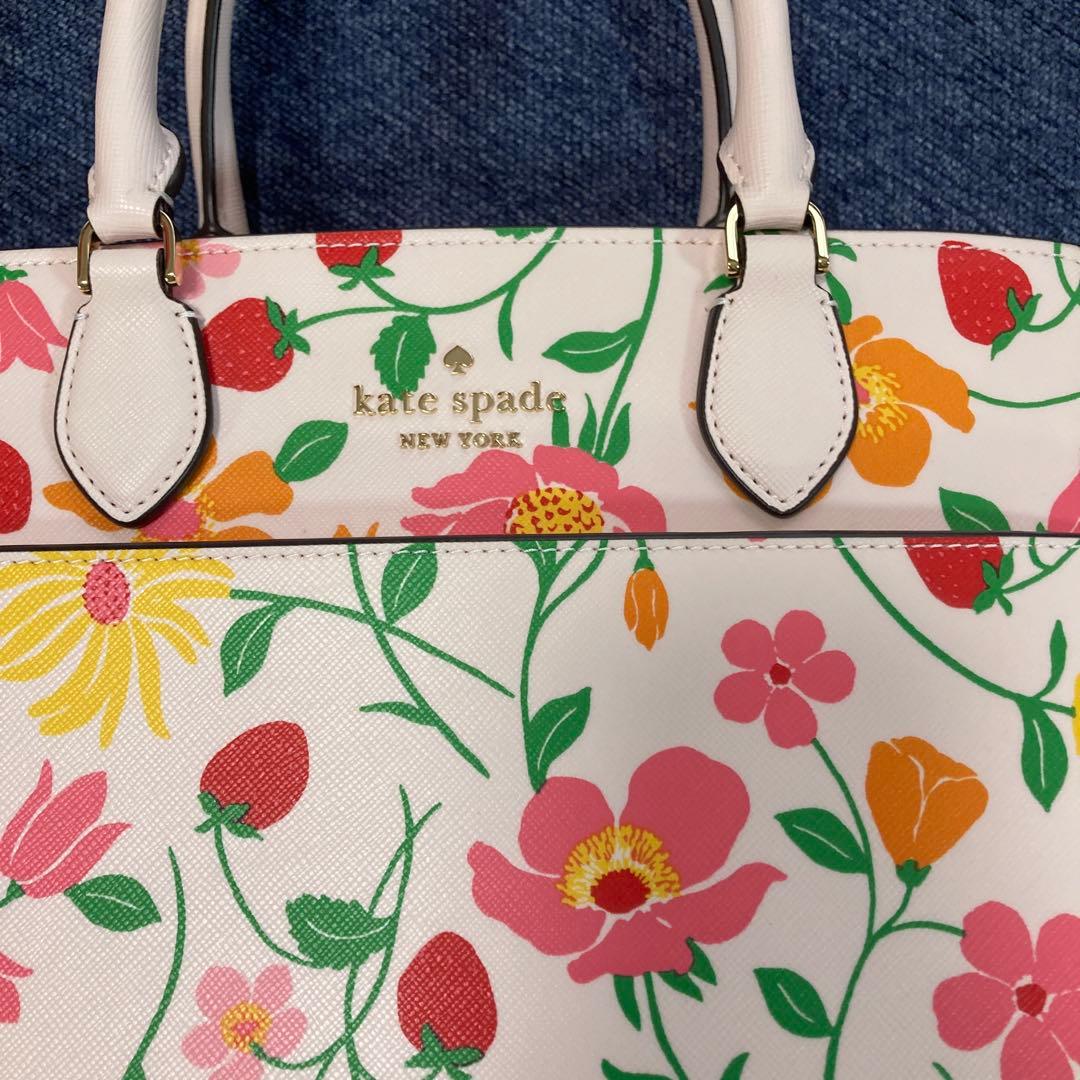 ケイトスペード　バック
