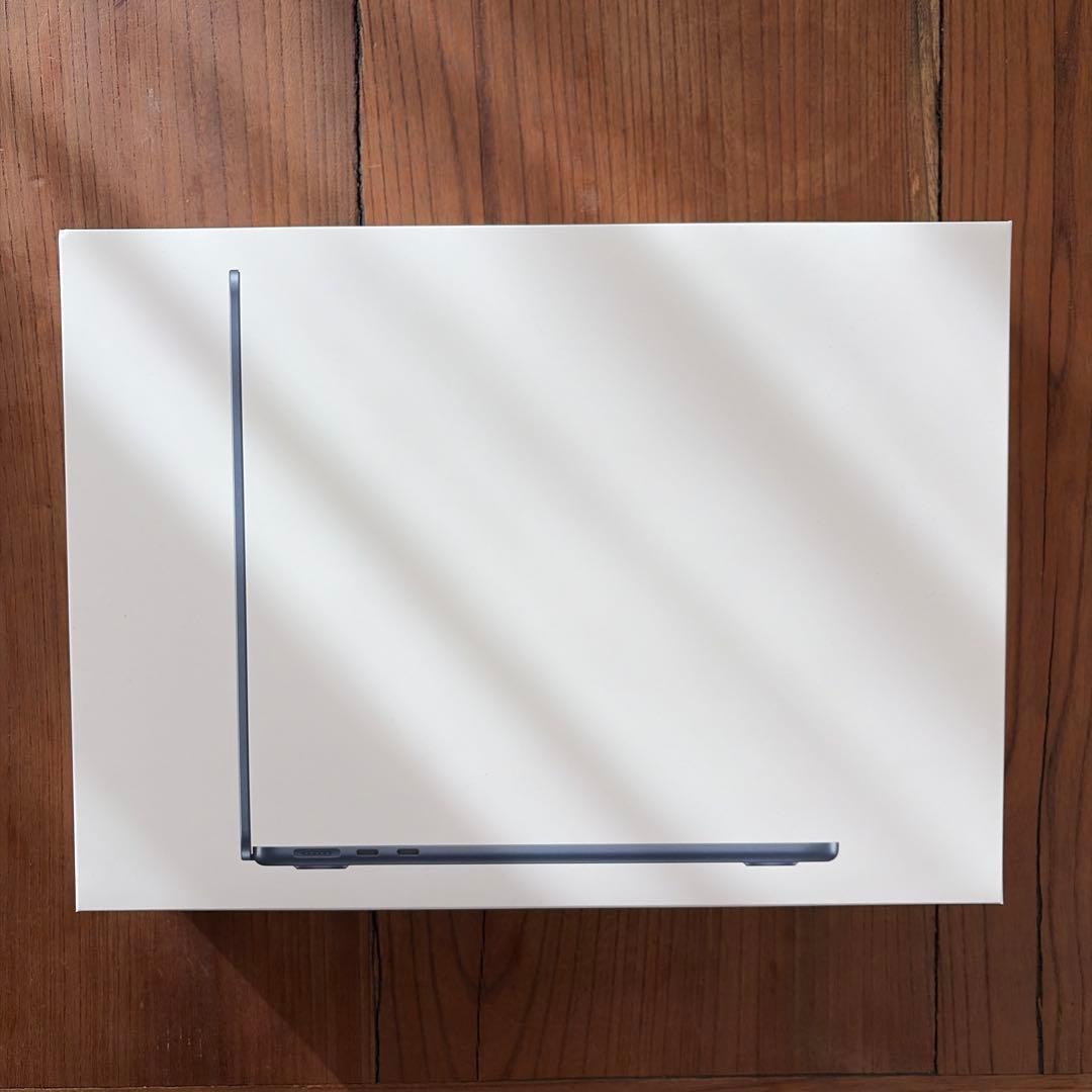 【新品未開封】MacBook Air 13 M4 16 256GB ミッドナイト