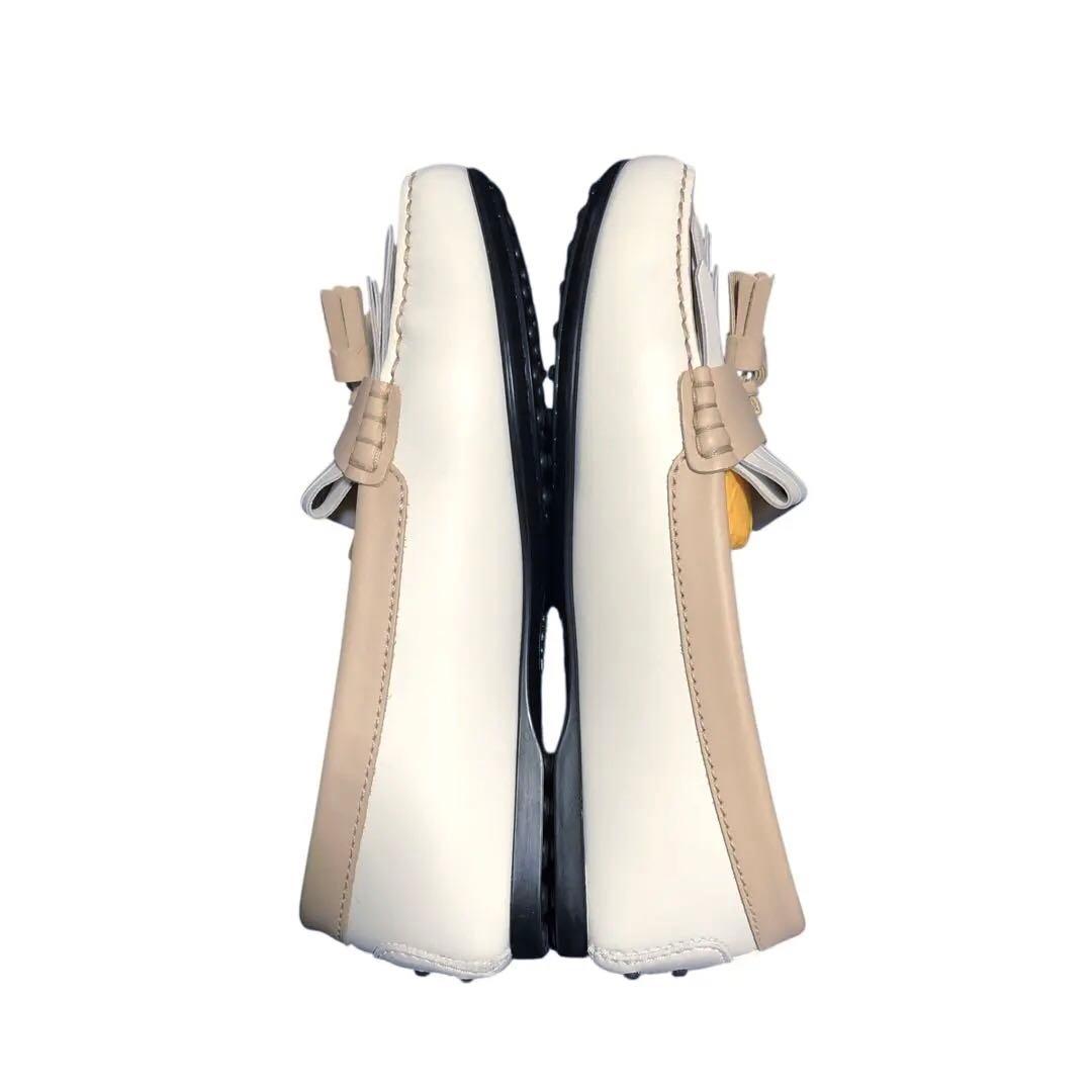未使用 TOD'S ドライビングシューズ 34.5 フリンジ タッセル