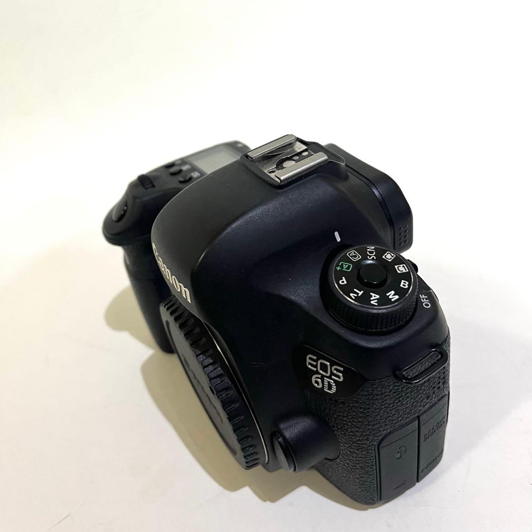 Canon EOS 6D ボディ