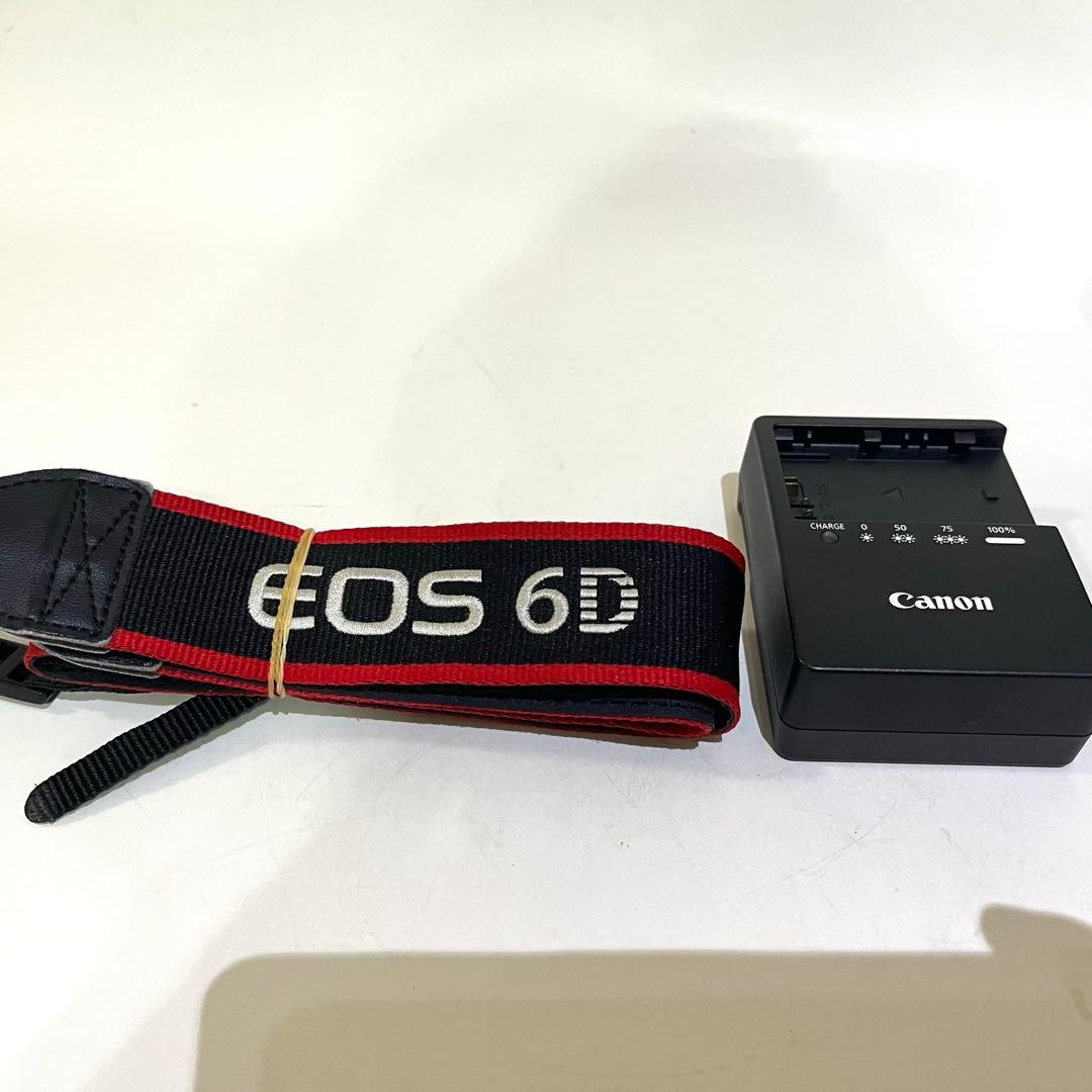 Canon EOS 6D ボディ