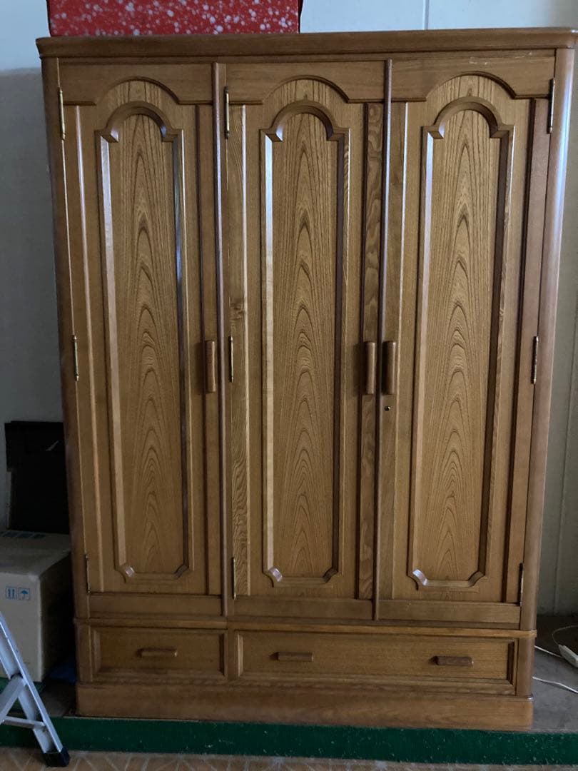 お値打ち！和ダンス高級家具店頭保管未使用店じまいの為出品桐箪笥