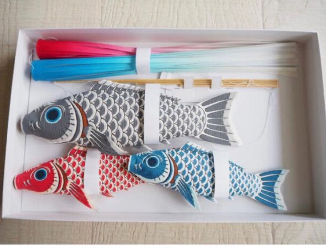 いせ辰　鯉のぼりモビール